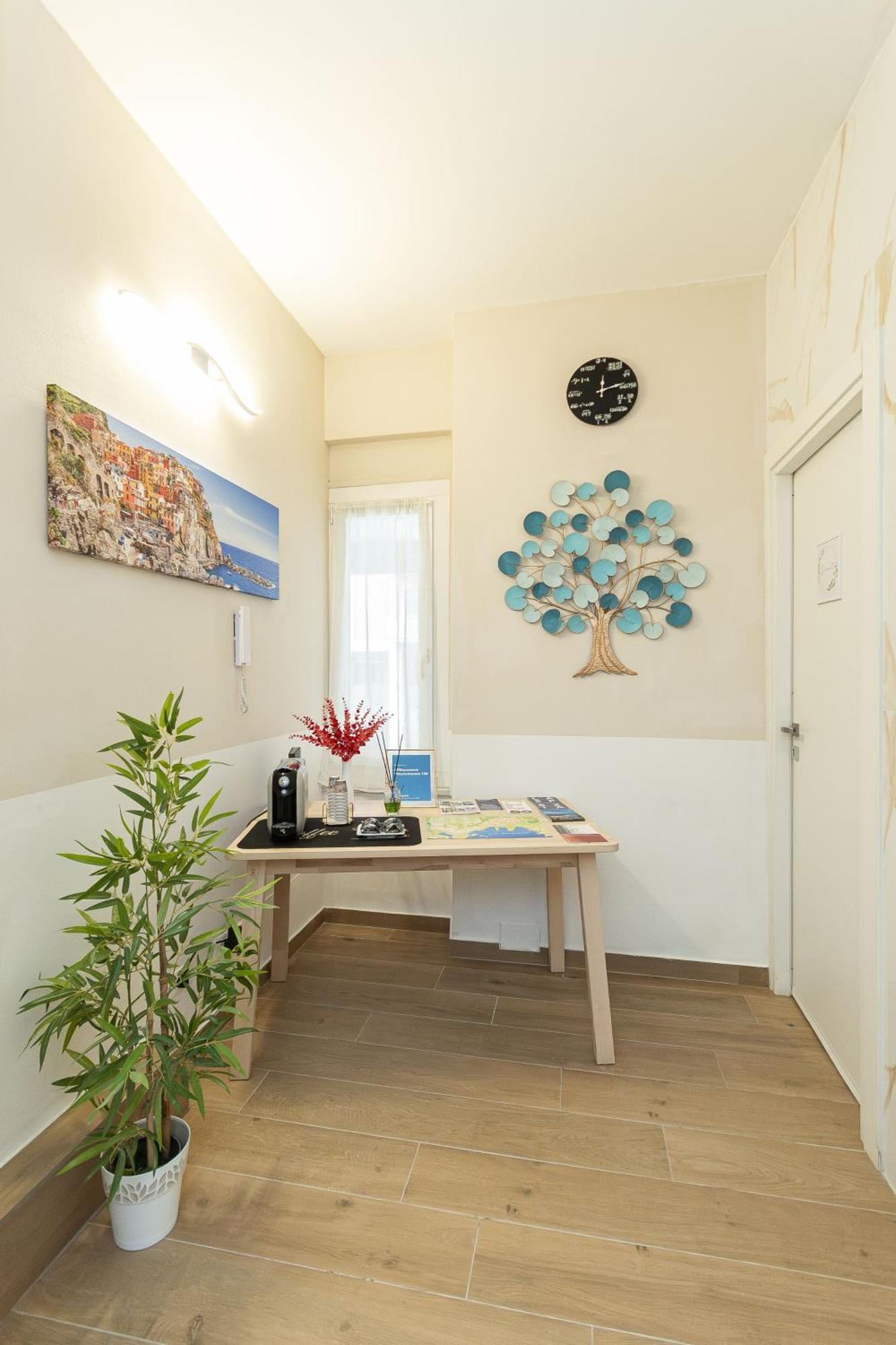 Vittorioveneto126 Bed & Breakfast La Spezia Exterior photo
